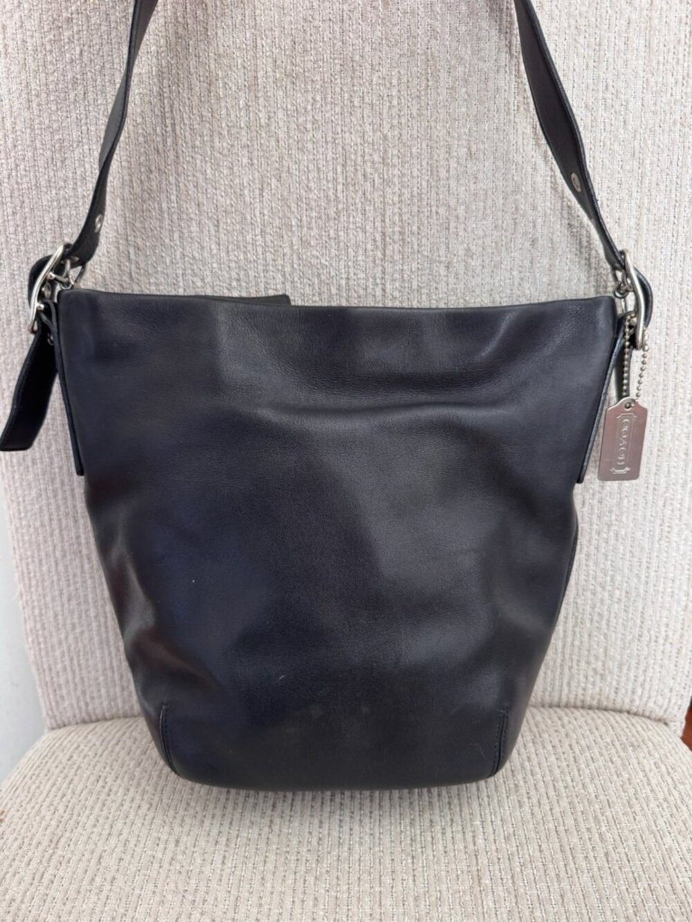 VTG Coach Legacy Black Leather Duffle 9186 Bucket Shoulder Bag